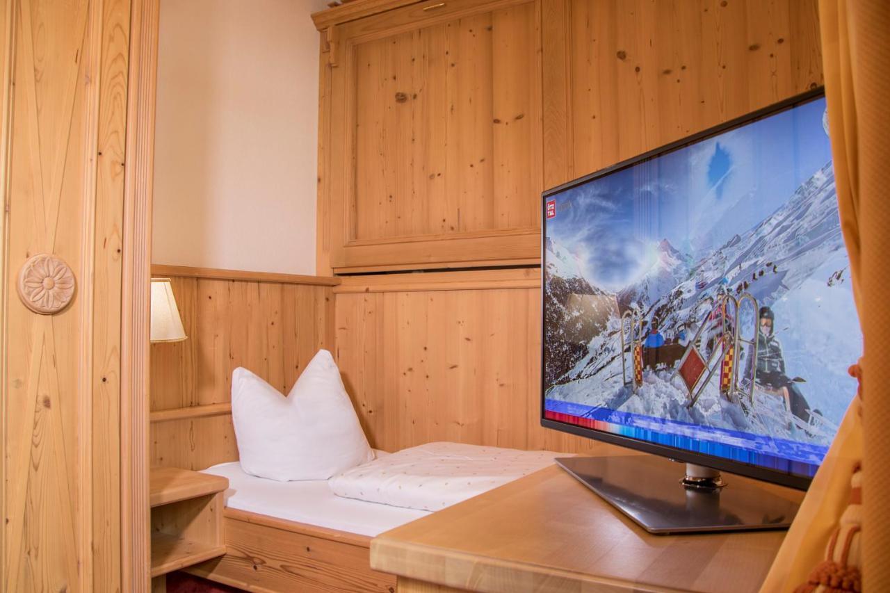 Natur-&Alpinhotel Post Vent Exteriör bild